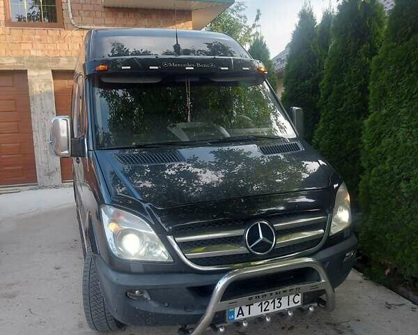 Черный Мерседес Sprinter, объемом двигателя 3 л и пробегом 445 тыс. км за 24400 $, фото 30 на Automoto.ua