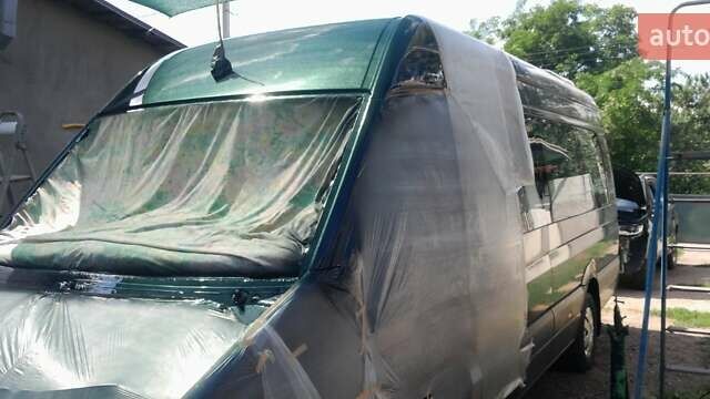 Черный Мерседес Sprinter, объемом двигателя 3.22 л и пробегом 998 тыс. км за 19000 $, фото 12 на Automoto.ua