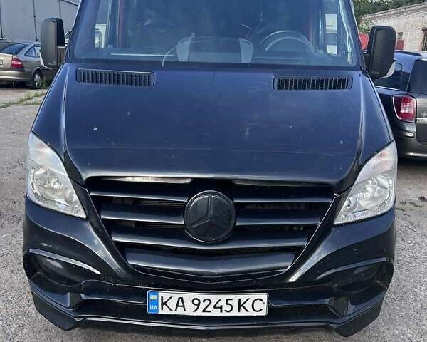 Черный Мерседес Sprinter, объемом двигателя 3.22 л и пробегом 998 тыс. км за 19000 $, фото 14 на Automoto.ua