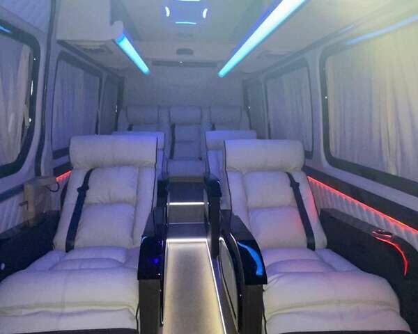 Чорний Мерседес Sprinter, об'ємом двигуна 2.14 л та пробігом 450 тис. км за 26500 $, фото 16 на Automoto.ua