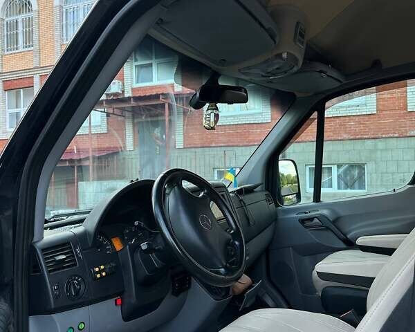 Чорний Мерседес Sprinter, об'ємом двигуна 2.14 л та пробігом 450 тис. км за 26500 $, фото 18 на Automoto.ua