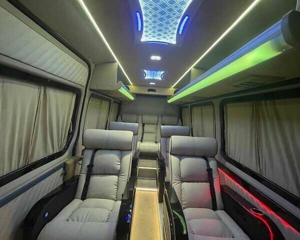 Чорний Мерседес Sprinter, об'ємом двигуна 2.14 л та пробігом 450 тис. км за 26500 $, фото 22 на Automoto.ua