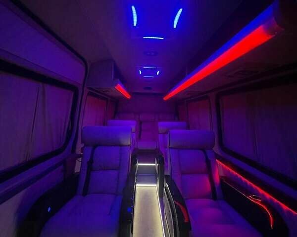 Чорний Мерседес Sprinter, об'ємом двигуна 2.14 л та пробігом 450 тис. км за 26500 $, фото 23 на Automoto.ua