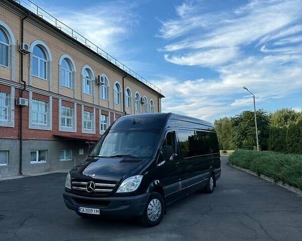 Чорний Мерседес Sprinter, об'ємом двигуна 2.14 л та пробігом 450 тис. км за 26500 $, фото 2 на Automoto.ua