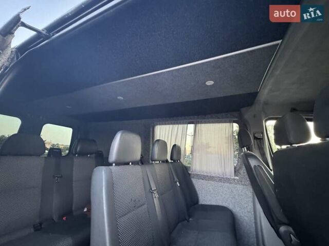 Черный Мерседес Sprinter, объемом двигателя 2.2 л и пробегом 610 тыс. км за 15900 $, фото 7 на Automoto.ua