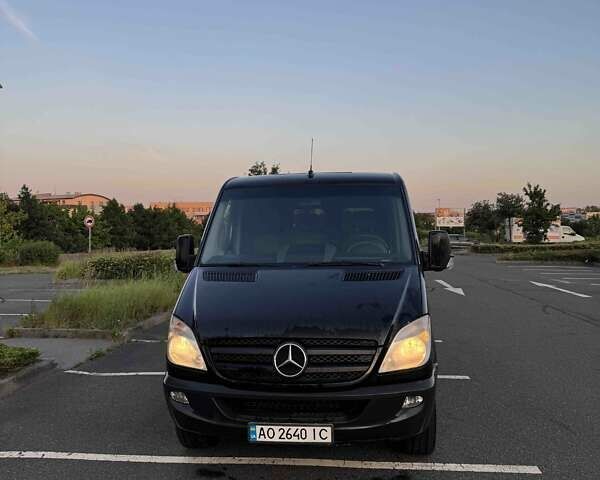 Черный Мерседес Sprinter, объемом двигателя 2.2 л и пробегом 610 тыс. км за 15900 $, фото 11 на Automoto.ua
