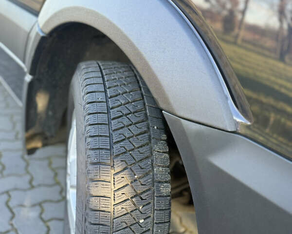 Черный Мерседес Sprinter, объемом двигателя 2.99 л и пробегом 222 тыс. км за 35000 $, фото 9 на Automoto.ua