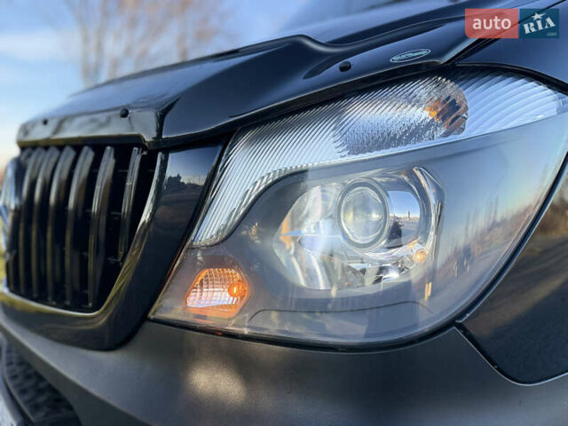 Черный Мерседес Sprinter, объемом двигателя 2.99 л и пробегом 222 тыс. км за 35000 $, фото 8 на Automoto.ua