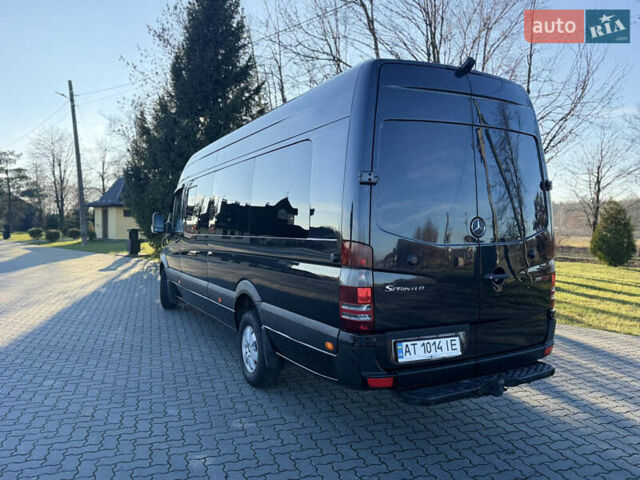 Черный Мерседес Sprinter, объемом двигателя 2.99 л и пробегом 222 тыс. км за 35000 $, фото 4 на Automoto.ua