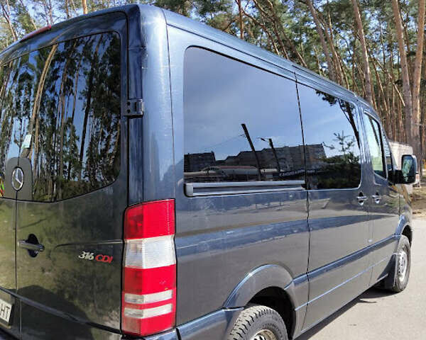 Чорний Мерседес Sprinter, об'ємом двигуна 2.14 л та пробігом 286 тис. км за 16300 $, фото 27 на Automoto.ua