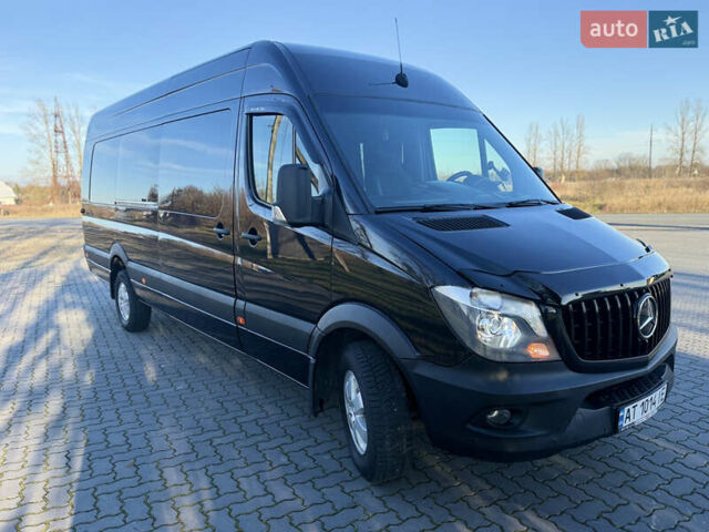 Черный Мерседес Sprinter, объемом двигателя 2.99 л и пробегом 222 тыс. км за 35000 $, фото 1 на Automoto.ua