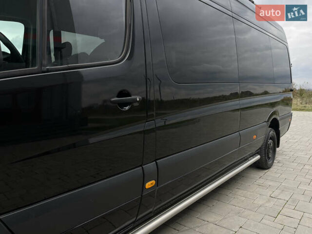 Черный Мерседес Sprinter, объемом двигателя 2.2 л и пробегом 421 тыс. км за 19999 $, фото 14 на Automoto.ua