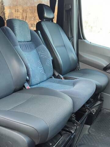 Черный Мерседес Sprinter, объемом двигателя 2.2 л и пробегом 430 тыс. км за 24500 $, фото 53 на Automoto.ua