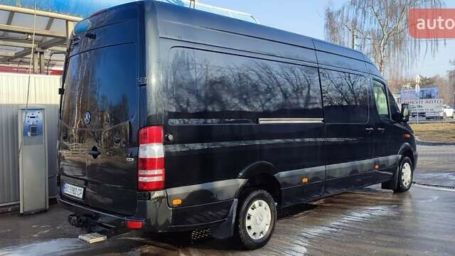 Черный Мерседес Sprinter, объемом двигателя 2.2 л и пробегом 430 тыс. км за 24500 $, фото 5 на Automoto.ua