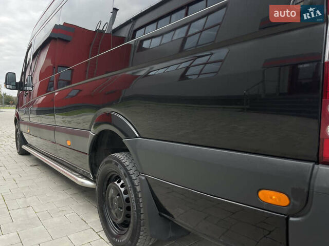 Черный Мерседес Sprinter, объемом двигателя 2.2 л и пробегом 421 тыс. км за 19999 $, фото 26 на Automoto.ua