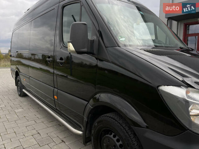 Черный Мерседес Sprinter, объемом двигателя 2.2 л и пробегом 421 тыс. км за 19999 $, фото 17 на Automoto.ua