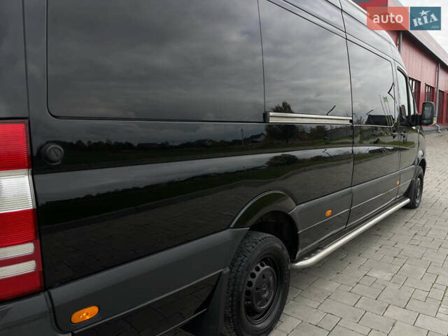 Черный Мерседес Sprinter, объемом двигателя 2.2 л и пробегом 421 тыс. км за 19999 $, фото 20 на Automoto.ua