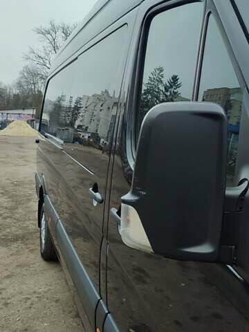 Черный Мерседес Sprinter, объемом двигателя 2.2 л и пробегом 430 тыс. км за 24500 $, фото 33 на Automoto.ua