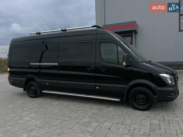 Черный Мерседес Sprinter, объемом двигателя 2.2 л и пробегом 421 тыс. км за 19999 $, фото 45 на Automoto.ua