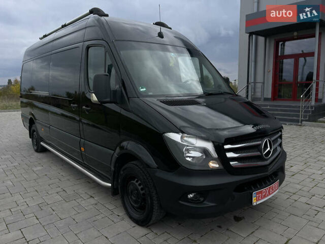 Черный Мерседес Sprinter, объемом двигателя 2.2 л и пробегом 421 тыс. км за 19999 $, фото 42 на Automoto.ua
