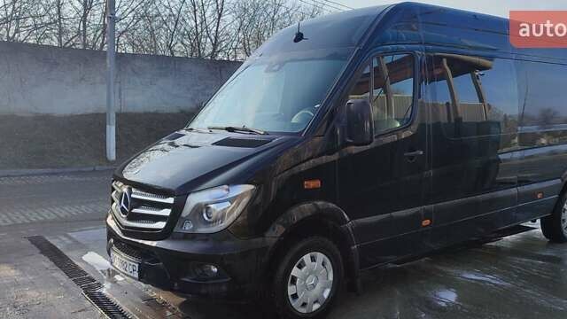 Черный Мерседес Sprinter, объемом двигателя 2.2 л и пробегом 430 тыс. км за 24500 $, фото 1 на Automoto.ua