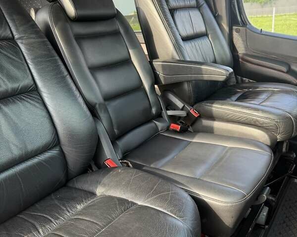 Черный Мерседес Sprinter, объемом двигателя 3 л и пробегом 693 тыс. км за 28900 $, фото 16 на Automoto.ua