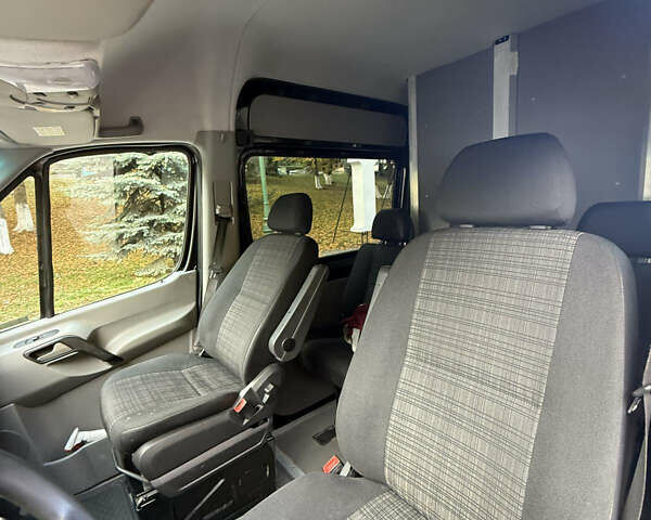 Мерседес Sprinter 2015 в Тернополе на Automoto.ua Черный Мерседес Sprinter, объемом двигателя 3 л и пробегом 400 тыс. км за 27300 $, фото 8 на Automoto.ua