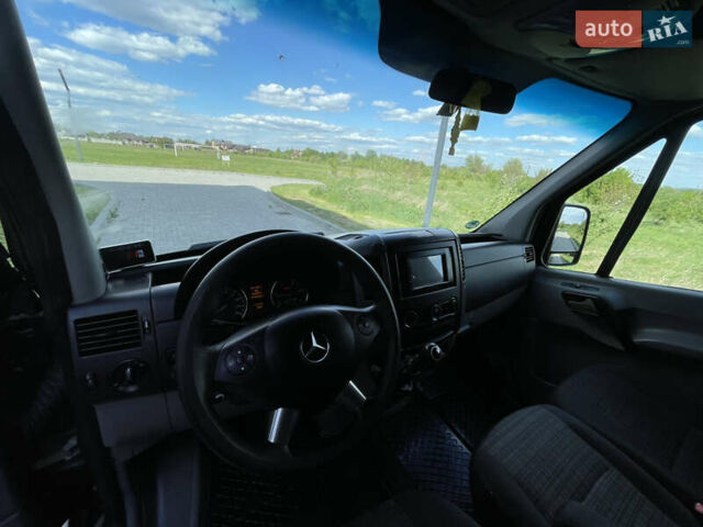 Чорний Мерседес Sprinter, об'ємом двигуна 2.2 л та пробігом 421 тис. км за 19550 $, фото 45 на Automoto.ua