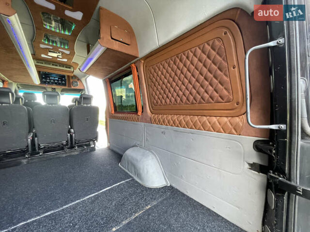 Чорний Мерседес Sprinter, об'ємом двигуна 2.2 л та пробігом 421 тис. км за 19550 $, фото 97 на Automoto.ua