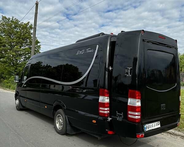 Чорний Мерседес Sprinter, об'ємом двигуна 2.99 л та пробігом 375 тис. км за 95500 $, фото 6 на Automoto.ua