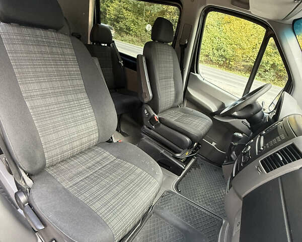 Мерседес Sprinter 2015 в Тернополе на Automoto.ua Черный Мерседес Sprinter, объемом двигателя 3 л и пробегом 400 тыс. км за 27300 $, фото 13 на Automoto.ua