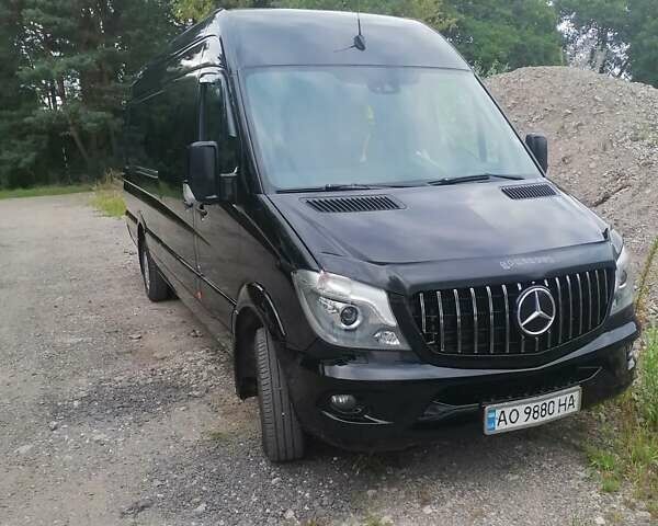 Черный Мерседес Sprinter, объемом двигателя 2.99 л и пробегом 688 тыс. км за 36500 $, фото 11 на Automoto.ua
