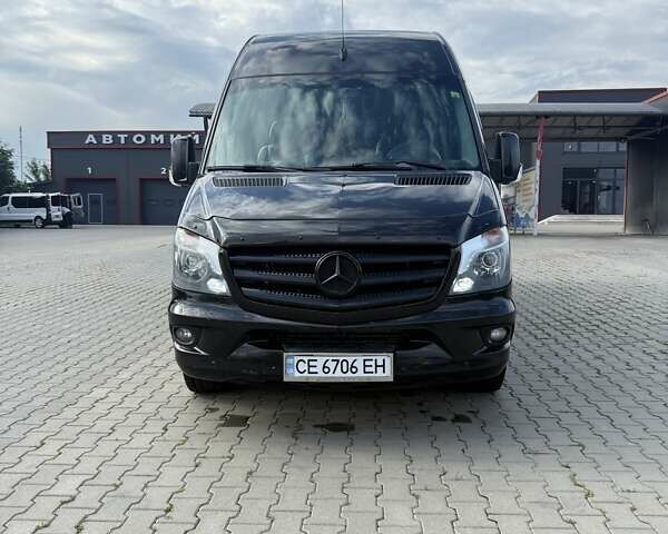 Черный Мерседес Sprinter, объемом двигателя 3 л и пробегом 693 тыс. км за 28900 $, фото 5 на Automoto.ua