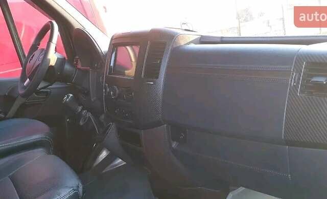 Черный Мерседес Sprinter, объемом двигателя 2.99 л и пробегом 688 тыс. км за 36500 $, фото 8 на Automoto.ua