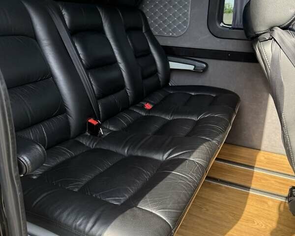 Черный Мерседес Sprinter, объемом двигателя 3 л и пробегом 693 тыс. км за 28900 $, фото 23 на Automoto.ua