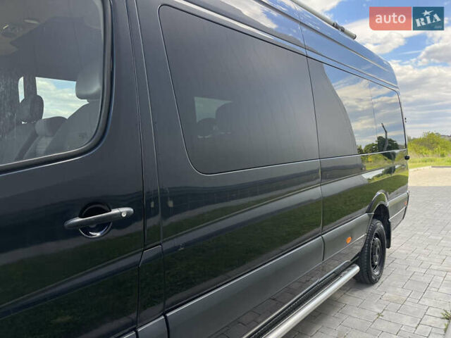 Чорний Мерседес Sprinter, об'ємом двигуна 2.2 л та пробігом 421 тис. км за 19550 $, фото 15 на Automoto.ua