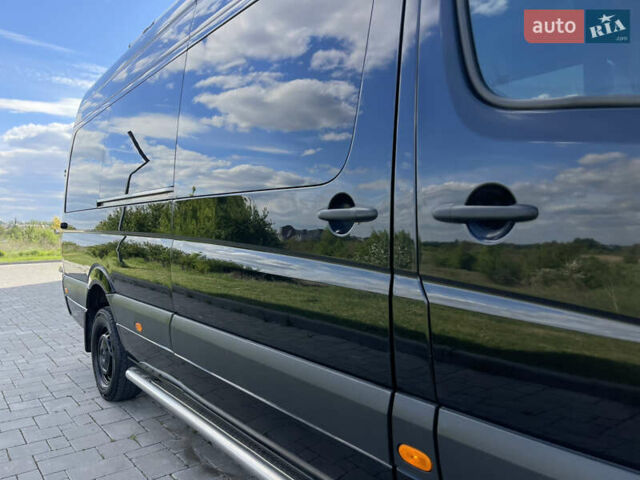 Чорний Мерседес Sprinter, об'ємом двигуна 2.2 л та пробігом 421 тис. км за 19550 $, фото 18 на Automoto.ua