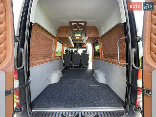 Чорний Мерседес Sprinter, об'ємом двигуна 2.2 л та пробігом 421 тис. км за 19550 $, фото 96 на Automoto.ua