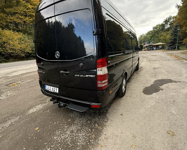Мерседес Sprinter 2015 в Тернополе на Automoto.ua Черный Мерседес Sprinter, объемом двигателя 3 л и пробегом 400 тыс. км за 27300 $, фото 35 на Automoto.ua
