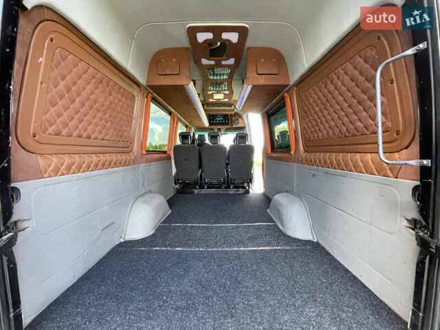 Чорний Мерседес Sprinter, об'ємом двигуна 2.2 л та пробігом 421 тис. км за 19550 $, фото 99 на Automoto.ua