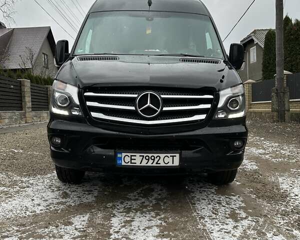 Черный Мерседес Sprinter, объемом двигателя 0 л и пробегом 780 тыс. км за 31148 $, фото 5 на Automoto.ua