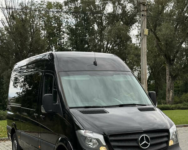 Черный Мерседес Sprinter, объемом двигателя 2.14 л и пробегом 360 тыс. км за 20450 $, фото 6 на Automoto.ua