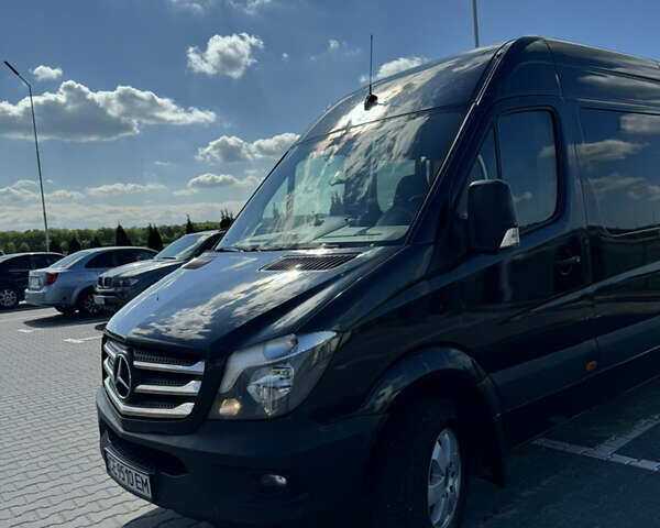 Чорний Мерседес Sprinter, об'ємом двигуна 0 л та пробігом 160 тис. км за 33943 $, фото 8 на Automoto.ua