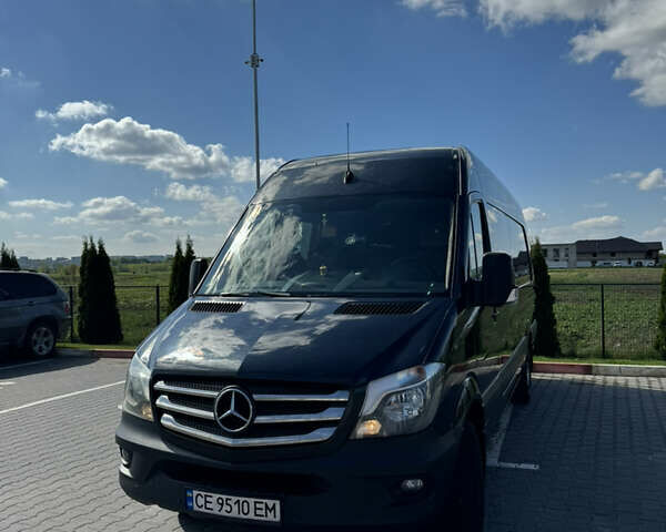 Черный Мерседес Sprinter, объемом двигателя 0 л и пробегом 160 тыс. км за 34201 $, фото 7 на Automoto.ua