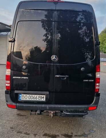 Черный Мерседес Sprinter, объемом двигателя 2.2 л и пробегом 334 тыс. км за 32199 $, фото 5 на Automoto.ua