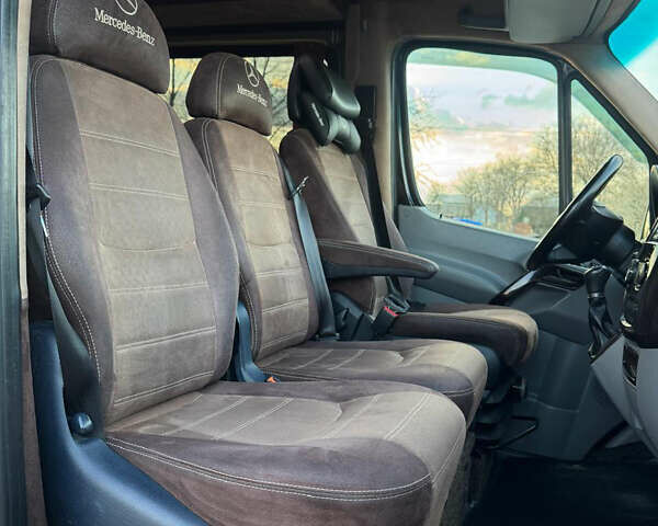 Чорний Мерседес Sprinter, об'ємом двигуна 3 л та пробігом 676 тис. км за 35500 $, фото 30 на Automoto.ua
