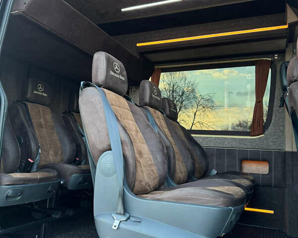 Чорний Мерседес Sprinter, об'ємом двигуна 3 л та пробігом 676 тис. км за 35500 $, фото 39 на Automoto.ua