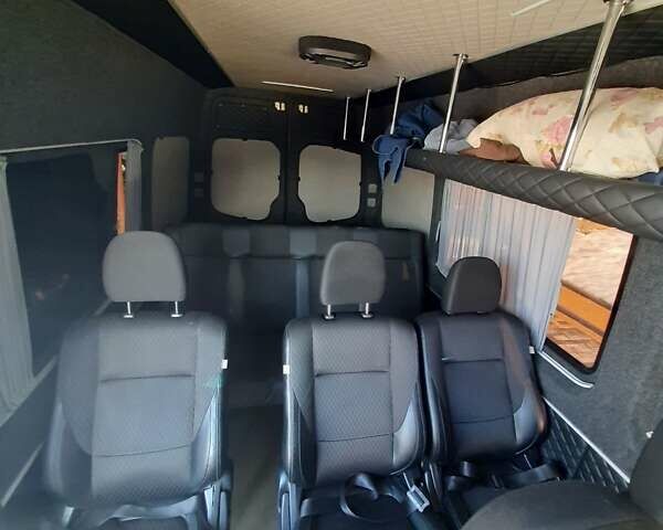Черный Мерседес Sprinter, объемом двигателя 2.1 л и пробегом 483 тыс. км за 23000 $, фото 16 на Automoto.ua