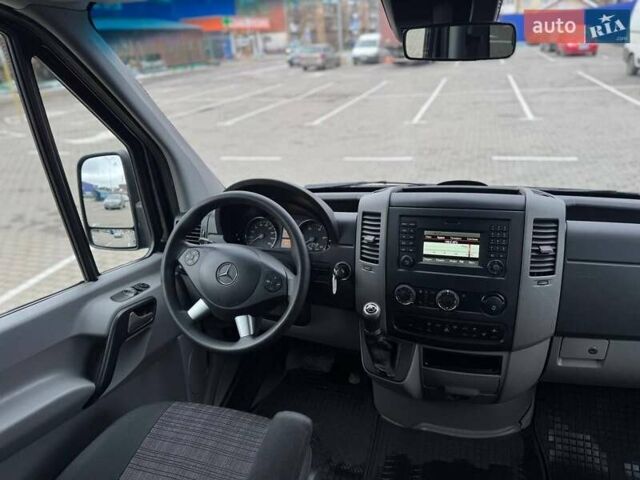 Черный Мерседес Sprinter, объемом двигателя 3 л и пробегом 400 тыс. км за 36500 $, фото 37 на Automoto.ua