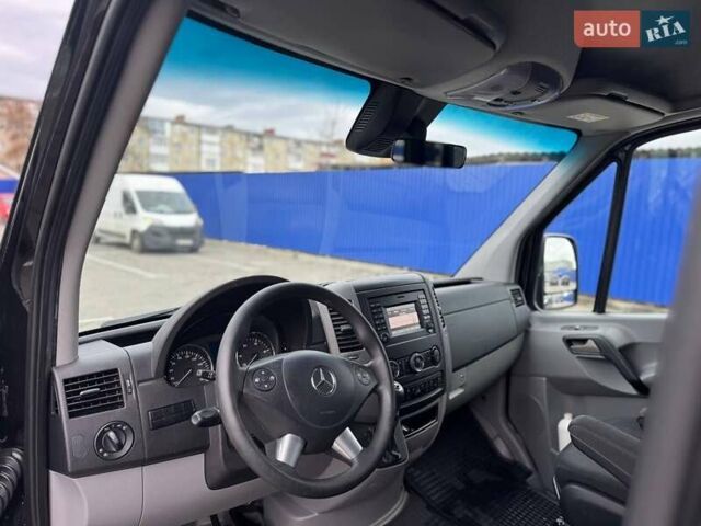 Черный Мерседес Sprinter, объемом двигателя 3 л и пробегом 400 тыс. км за 36500 $, фото 26 на Automoto.ua